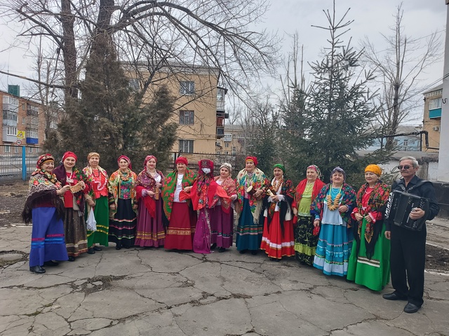 Масленица у ворот - заходи в наш хоровод